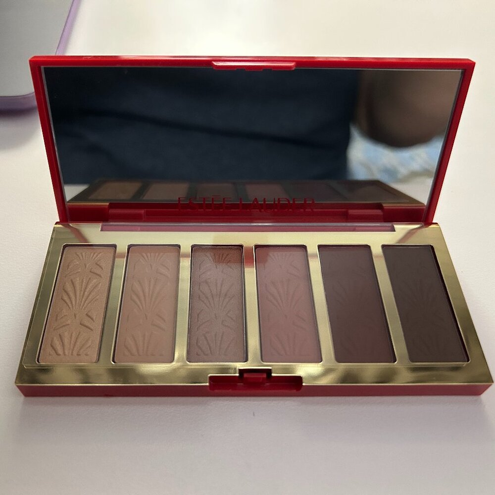 New Estee Lauder Eye Shadow Pallet